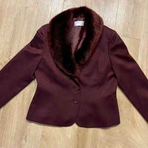 BURGUNDY WOOL COAT